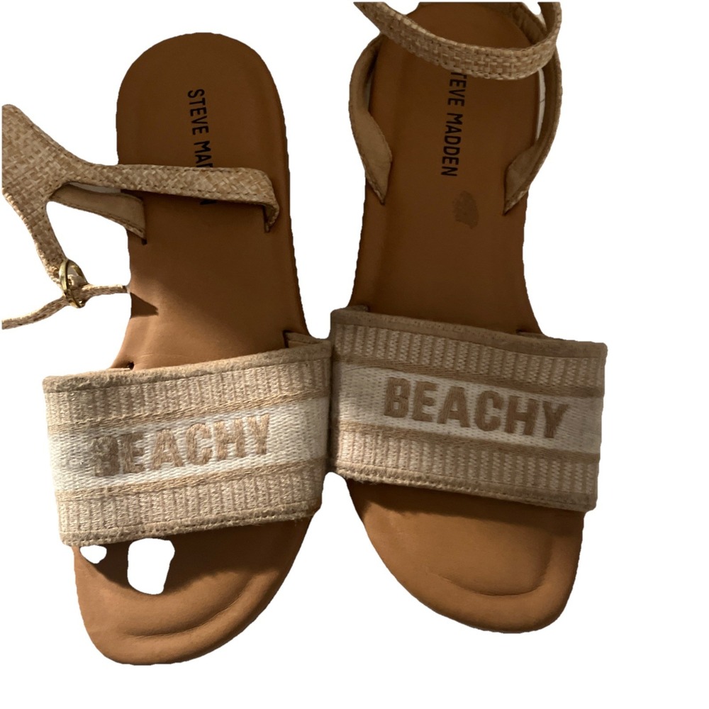 Steve Madden Sandals Size2    Size 4 US